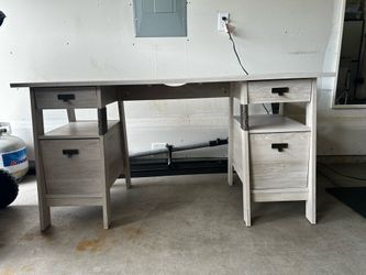 Sauder Trestle Office Desk w/Drawers
