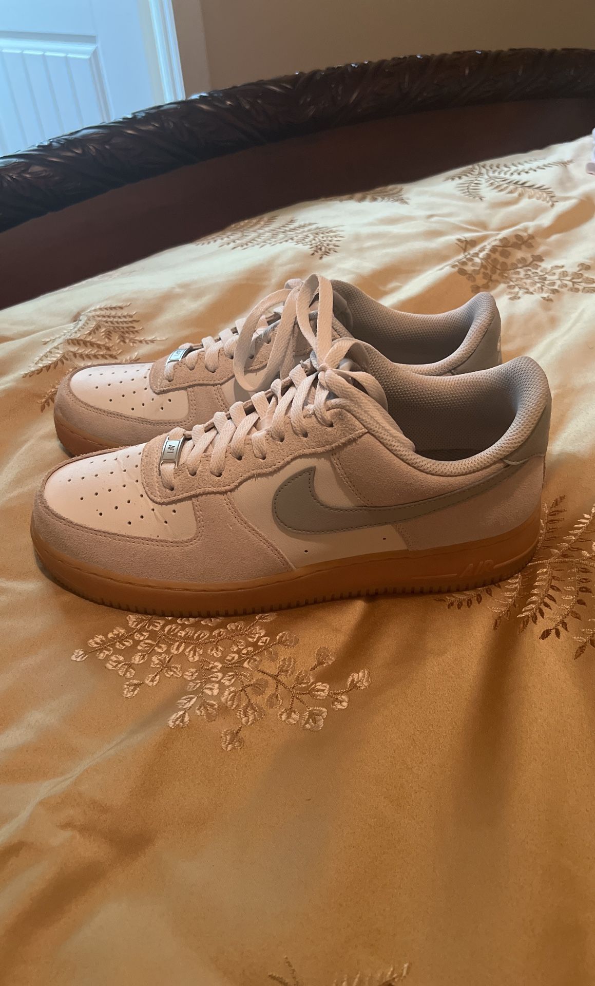 Nike Air Force Lowe