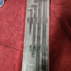 Snap On Rolling Head Prybar Set New