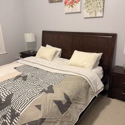 KING SIZE BED + TWO NIGHT STAND AND A DRESSER 