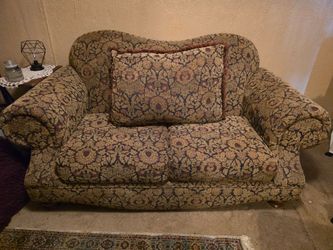 2 piece couch set