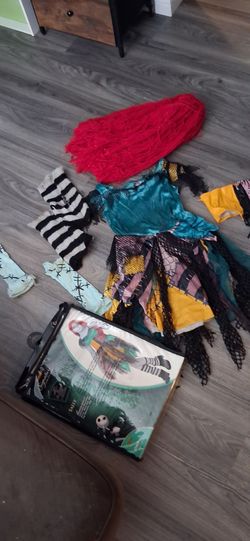 Sally Costume/ Girl 8-10 / kids