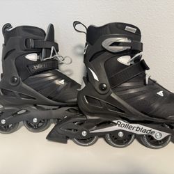 Skates Like New Size 10.    50$