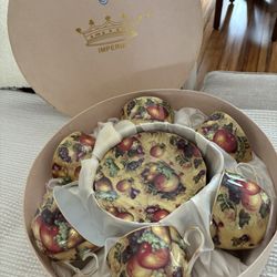 Vintage Porcelain Set