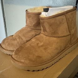 Ugg Classic Mini 
