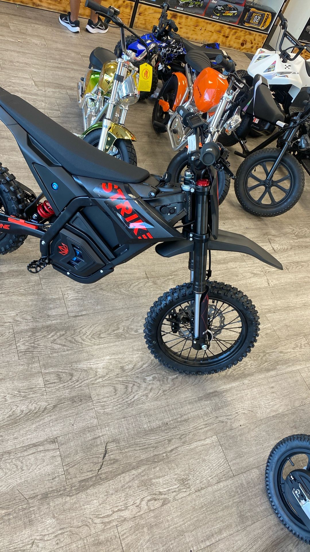 Strike Throne Shadow E Bike New