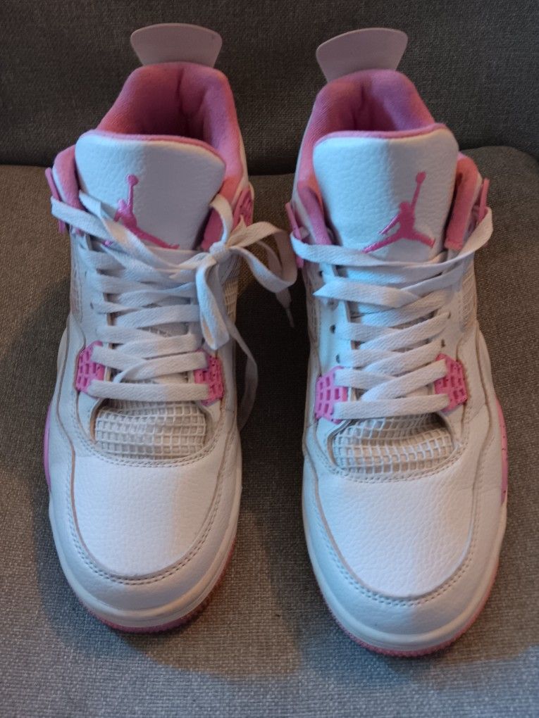 Size 10 Jordan 4 Retro