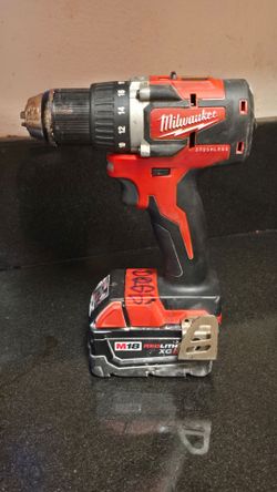 Milwaukee Brushless Drill with battery and charger