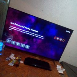 Vizio - Flat Screen Smart Tv