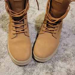 Doc Martens Men's Size 11 Extra Tough Leather Canvas Boots: Oak Tan 