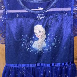 Sleeping Gown