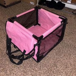 Dog seat, 15-30 lbs. 