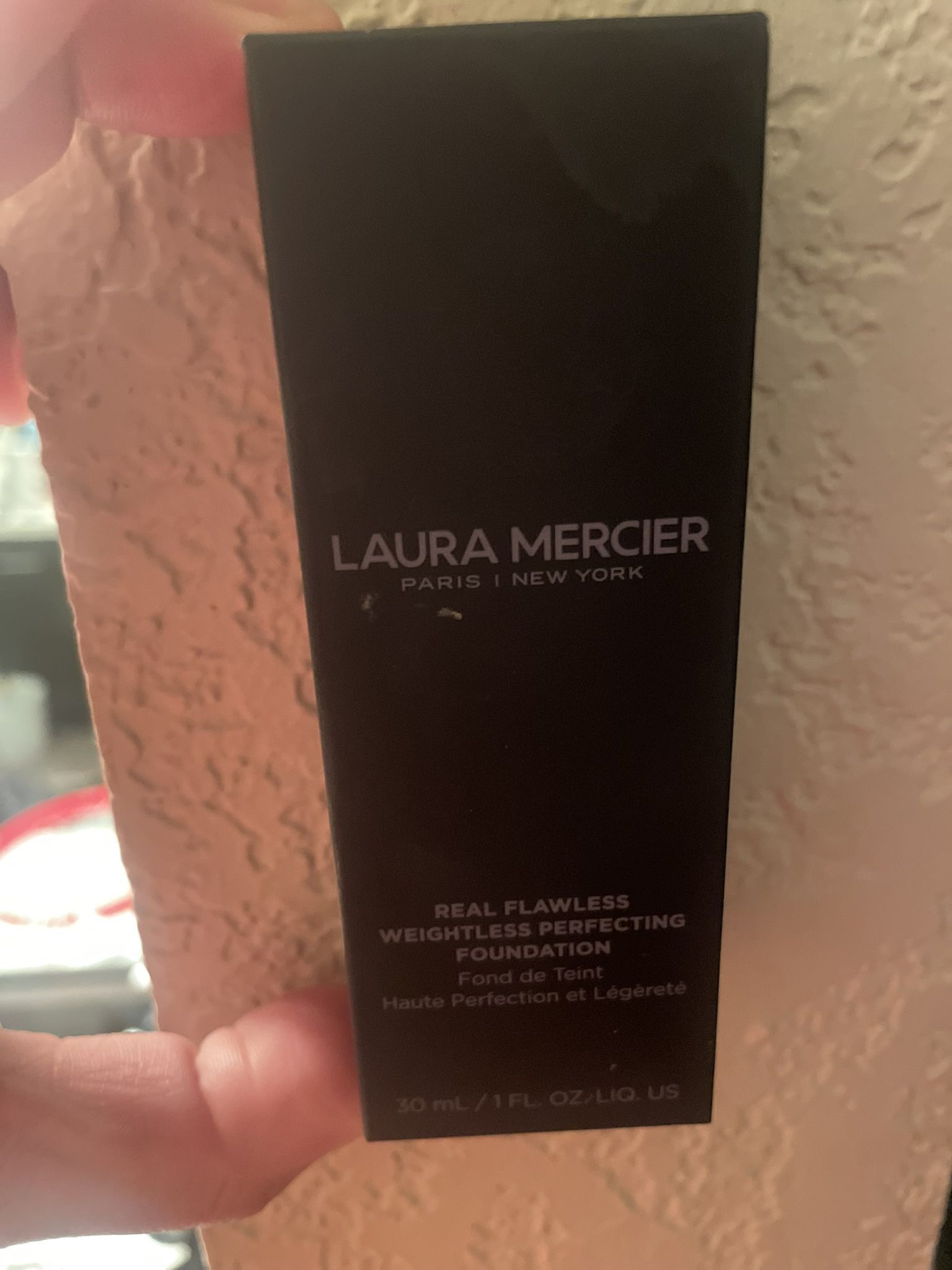Laura Mercier Foundation Brand New