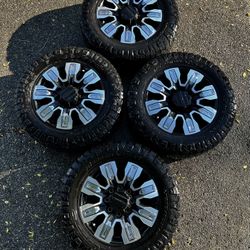 GMC Sierra 2500 HD 20” Denali Ultimate Gloss Black Tires Wheels Rims Rines 