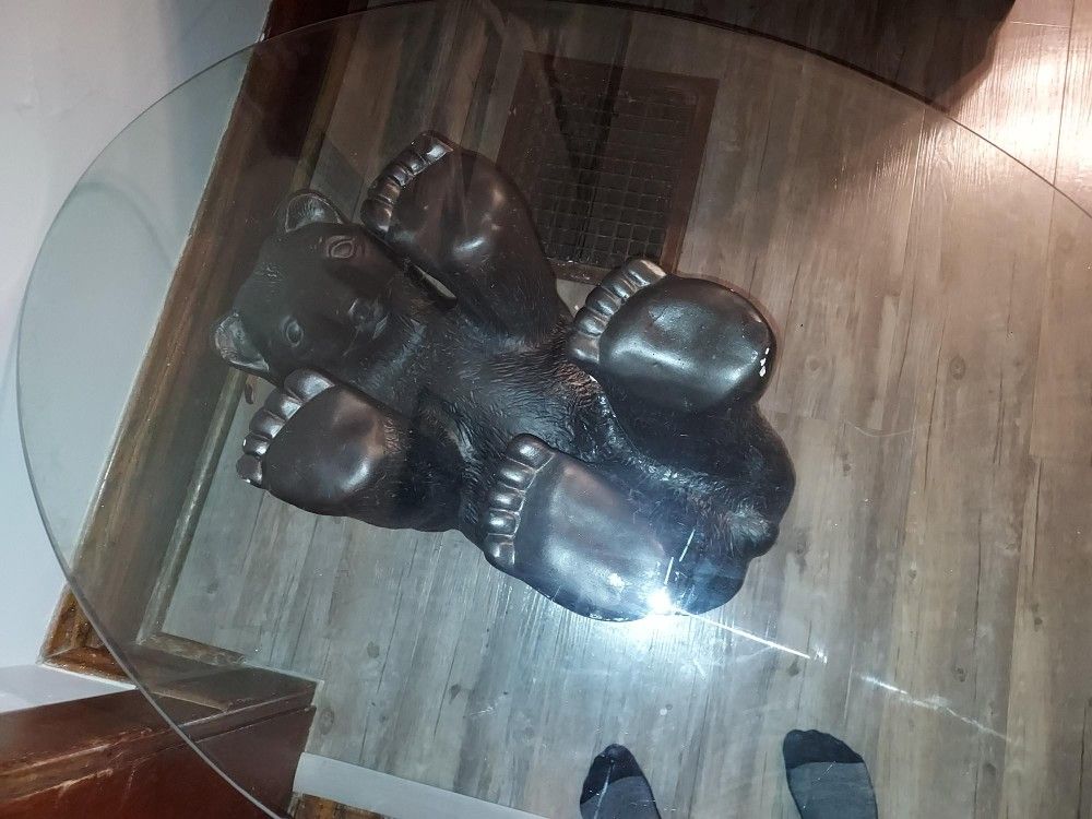 Awesome Black Bear Glass Table OBO