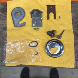 ‘65 - ‘66 Chevy Wagon Rear Storage Compartment Lock unit