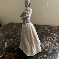 Nao Lladro “The Light Of My Life”