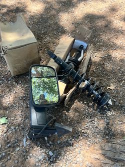 2013 Ram L mirror and struts