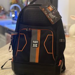 Klein Tools MODbox Electrician's Backpack + Bonus Neck Light
