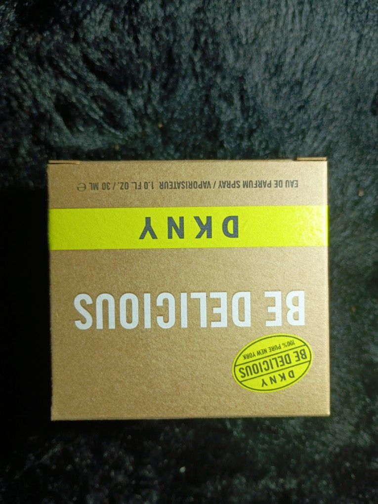 DKNY Be Delicious Perfume 1 Oz