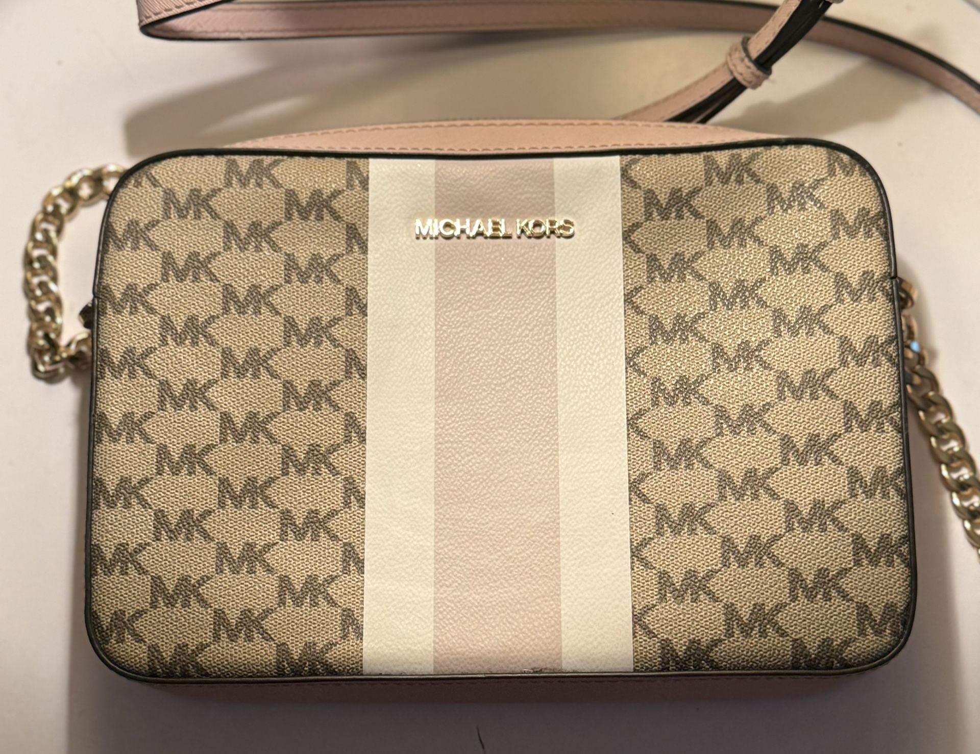 Michael Kors Crossbody medium purse