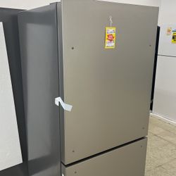 New Bottom Freezer Refrigerator 