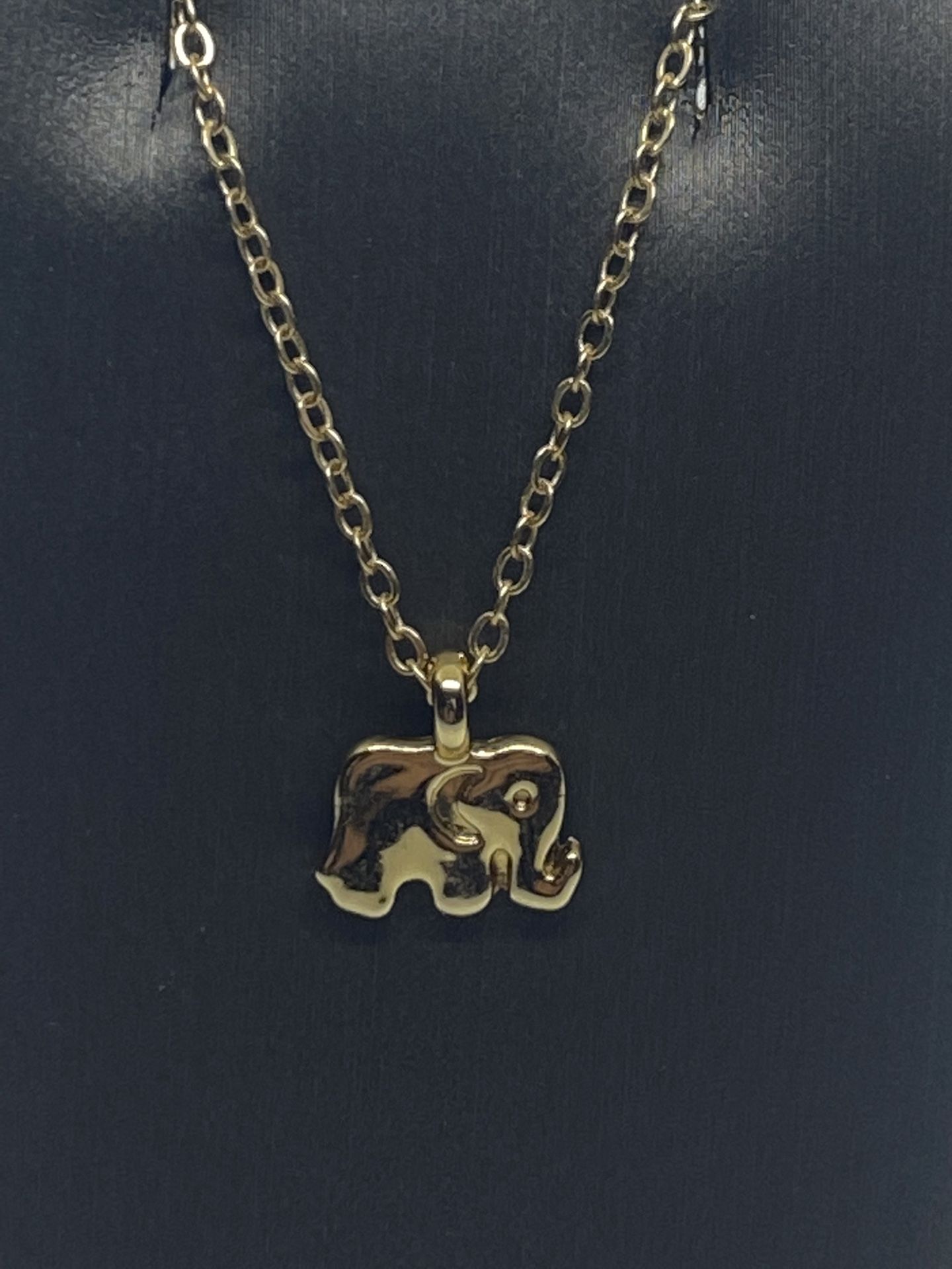 Fashion Gold Plate Good Luck Pendant Necklace