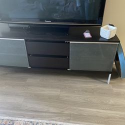 Esspresso TV Stand 