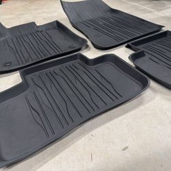 Mercedes Benz All Weather Rubber Mats