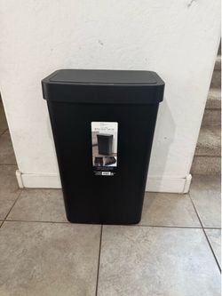 Mainstays WM9226-50L 13.2 Gallon Trash Can, Plastic Motion Sensor Kitchen Trash Can, Black