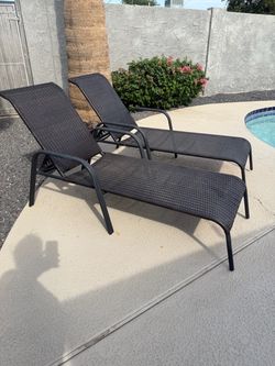 Outdoor Wicker Chaise Lounge Chairs Set of 2