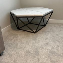 FAUX STONE COFFEE TABLE!!