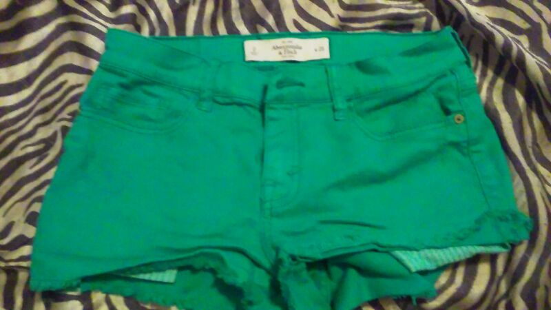 Junior girls Abercrombie & Fitch shorts