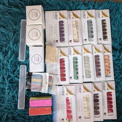 Color Street Nail Manicure Polish Kit
