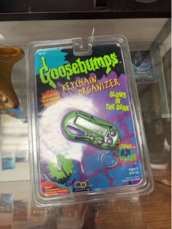 1996 Goosebumps Keychain organizer