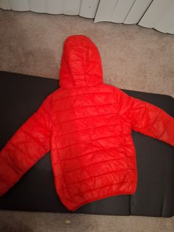 Name 130 toddler winner bubble coat.