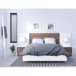 Modern Bedroom Set (Great Condition) 