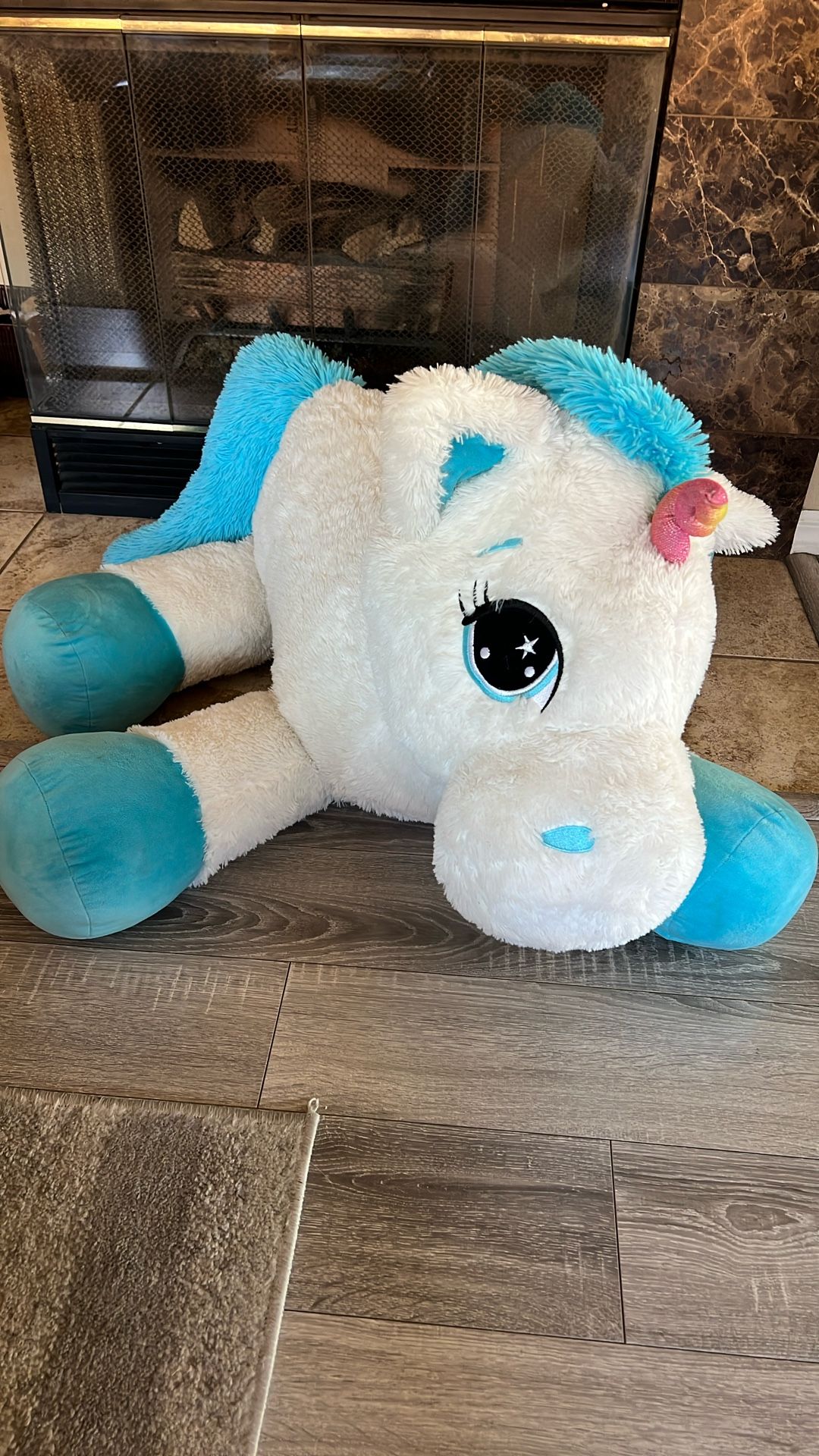 Giant Stuffed Unicorn