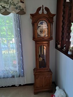 Ethan Allen Grandfather Clock With Owners Manual 
