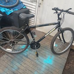 Huffy Superior Mountain Bike 