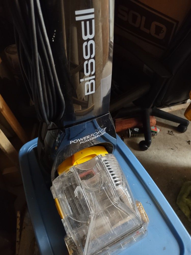Bissell Cleaner