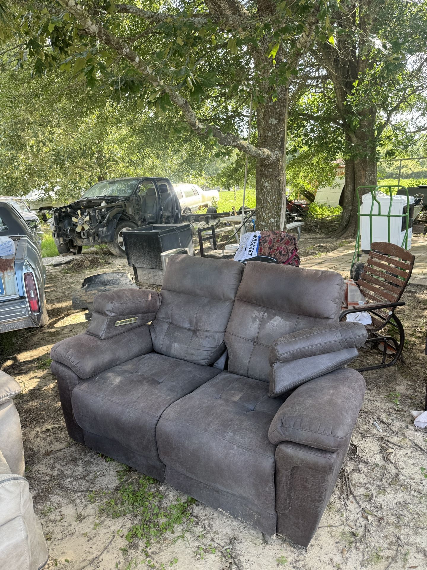 COUCH SET