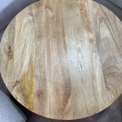 New Dovetail Round Solid Wood Coffee Table 30”D