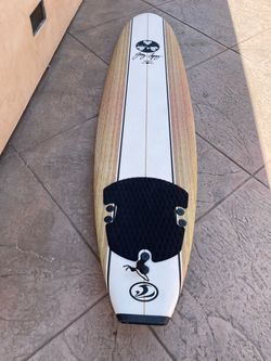 SURF 🏄‍♂️ 🏄 BOARD - Jerry Lopez