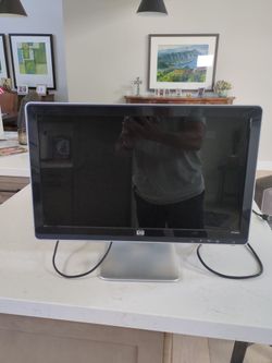 27" computer screen