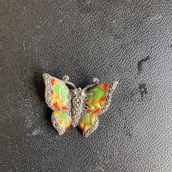 VINTAGE STERLING SILVER   STAIN GLASS ENAMEL BUTTERFLY PIN BROOCH