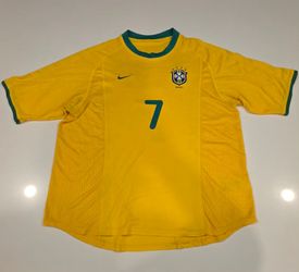 Bezil 2001 Ronaldinho Jersey