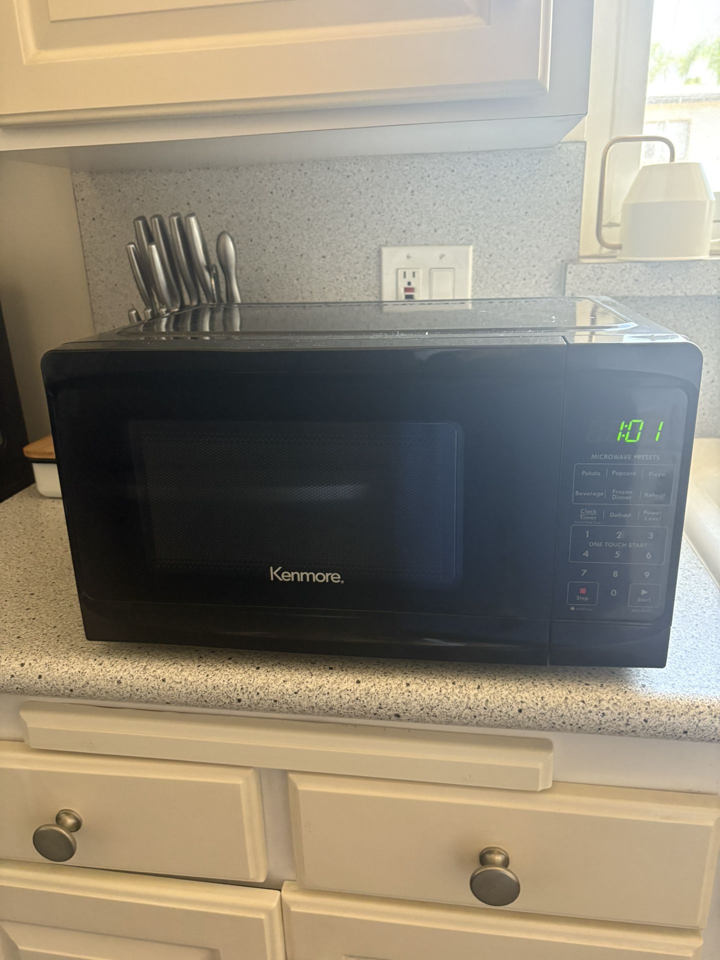 Kenmore Microwave 