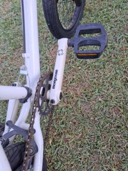 Mongoose kids bike