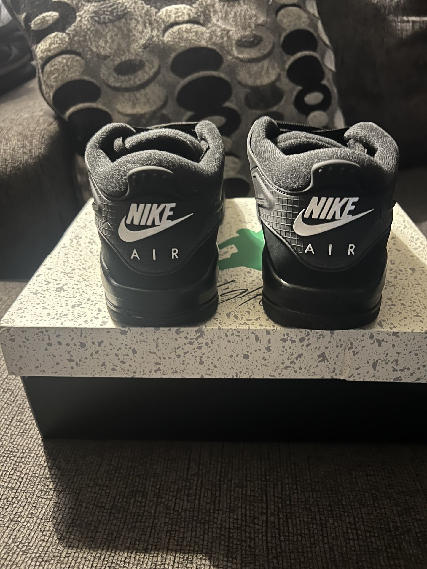 Jordan 4 RM Men’s Size 9.5